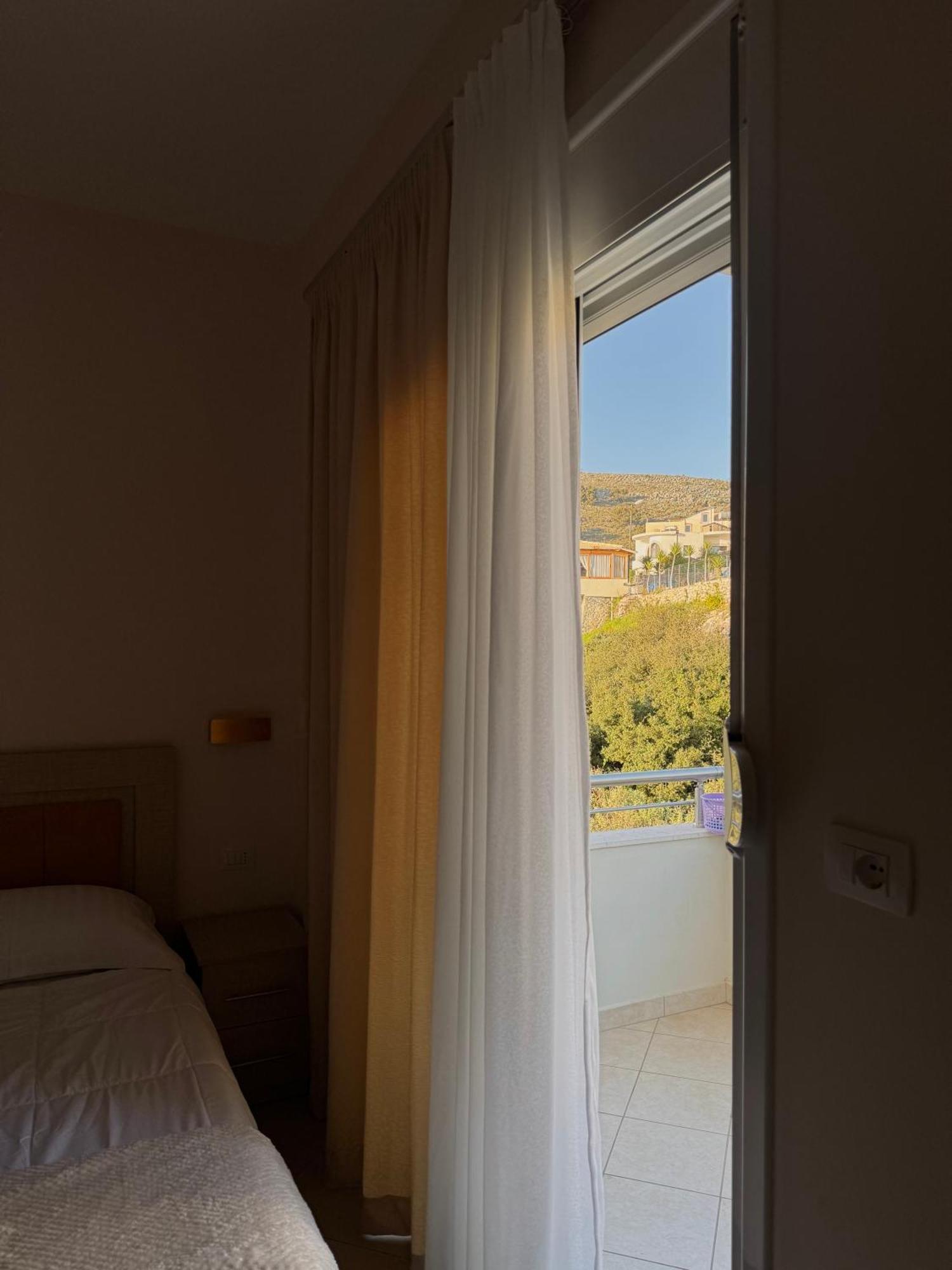 Villa Majola Sarandë Esterno foto
