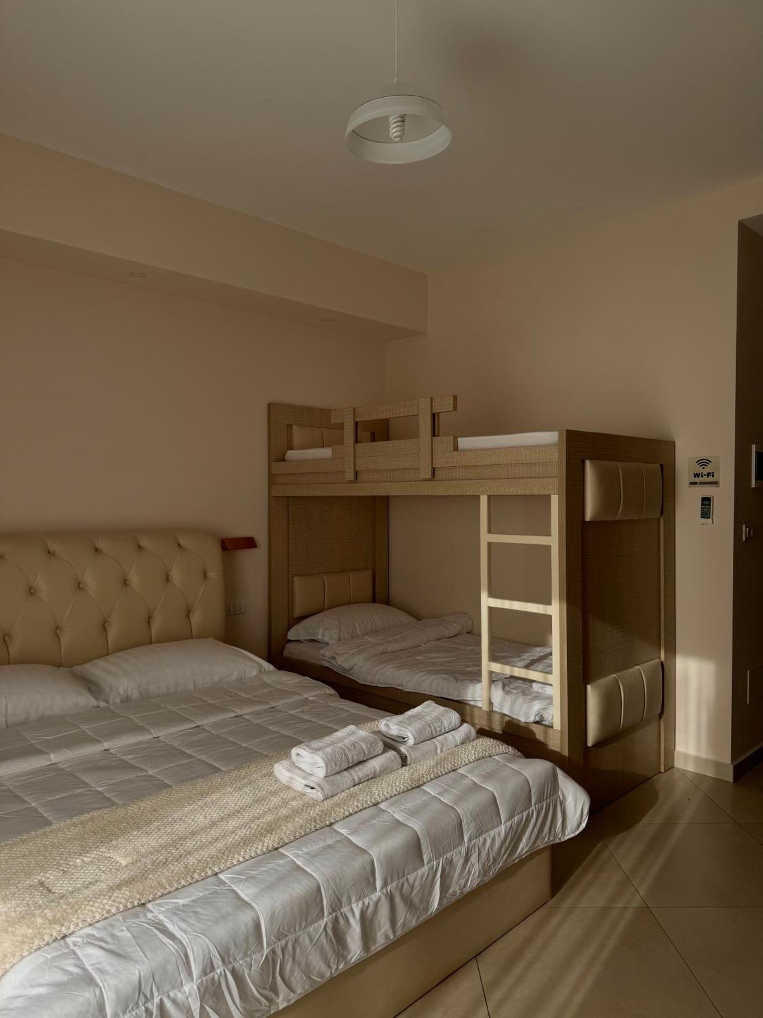 Villa Majola Sarandë Esterno foto